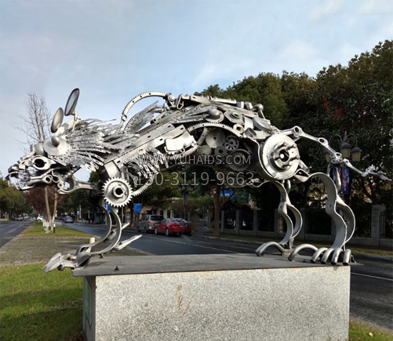 公園狼雕塑不銹鋼