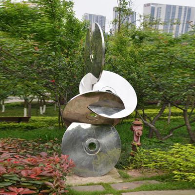 公園擺放不銹鋼鏡面光盤(pán)景觀雕塑