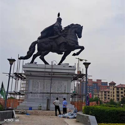 廣場(chǎng)大型景觀  騎馬的將軍人物雕塑